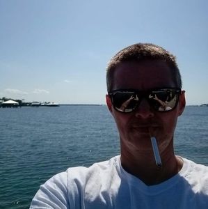 Meet your Posher, Robby